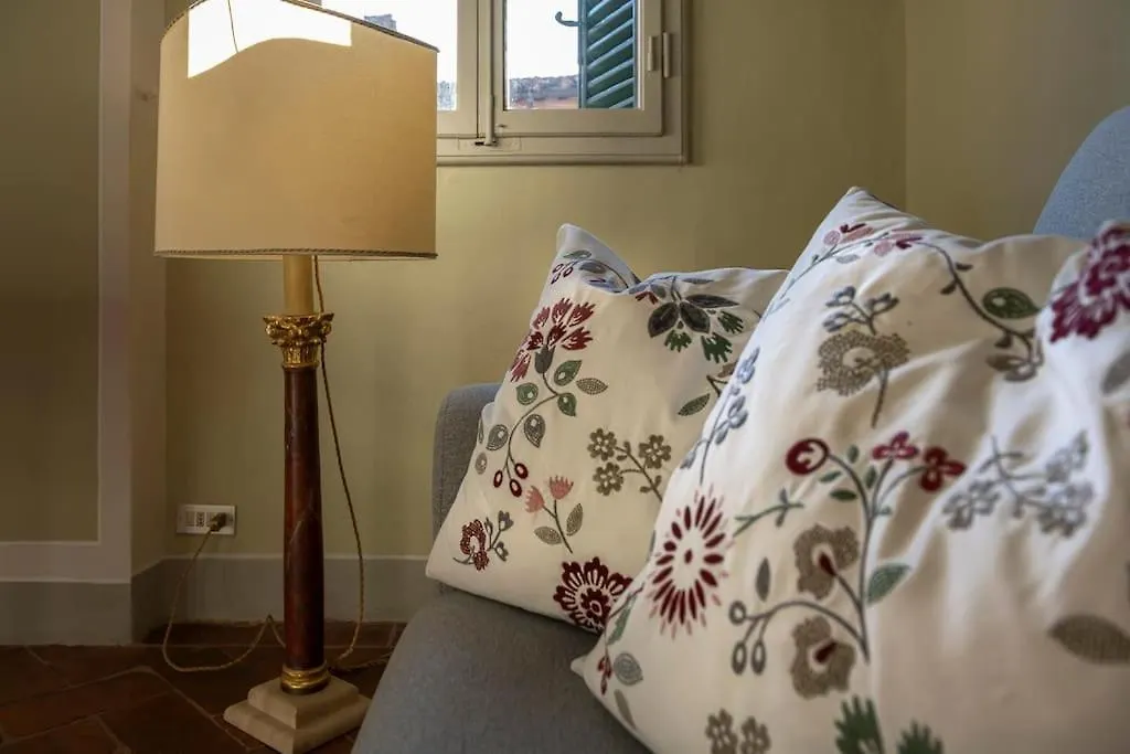 Appartamento In Torre Di Antica Villa Florence Apartment
