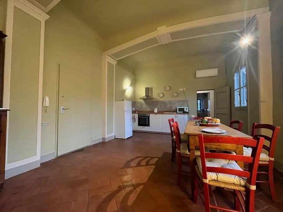 Appartamento In Torre Di Antica Villa Florence