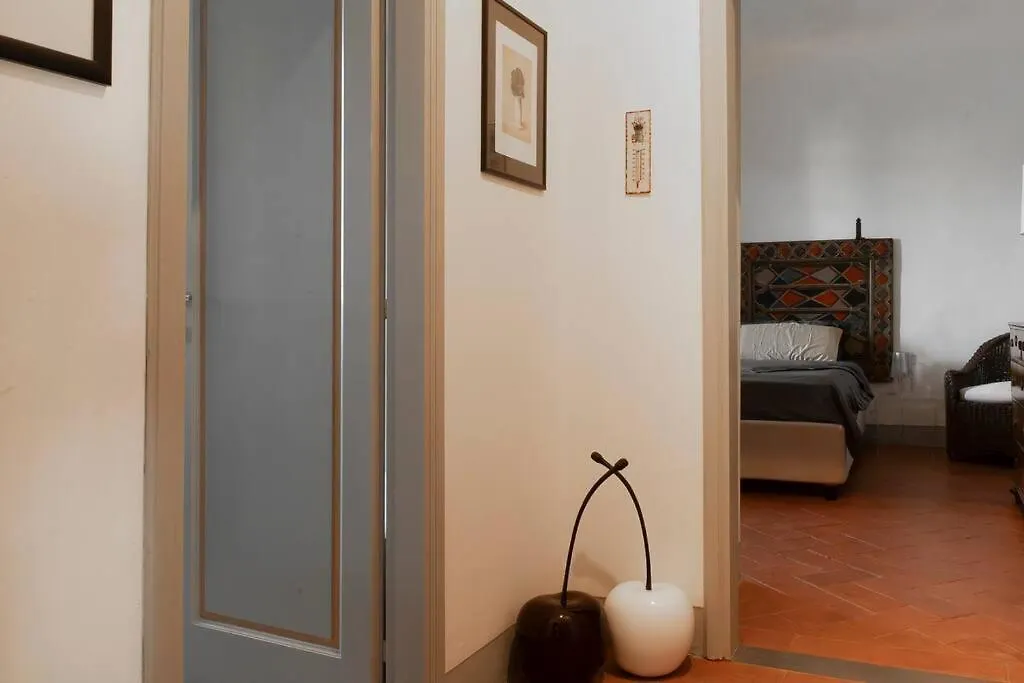 Appartamento In Torre Di Antica Villa Florence 0*,  Italy