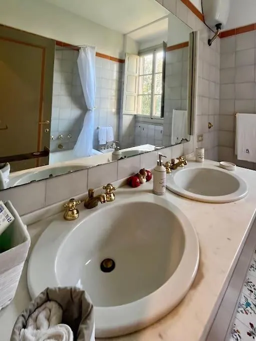 Appartamento In Torre Di Antica Villa Florence Apartment