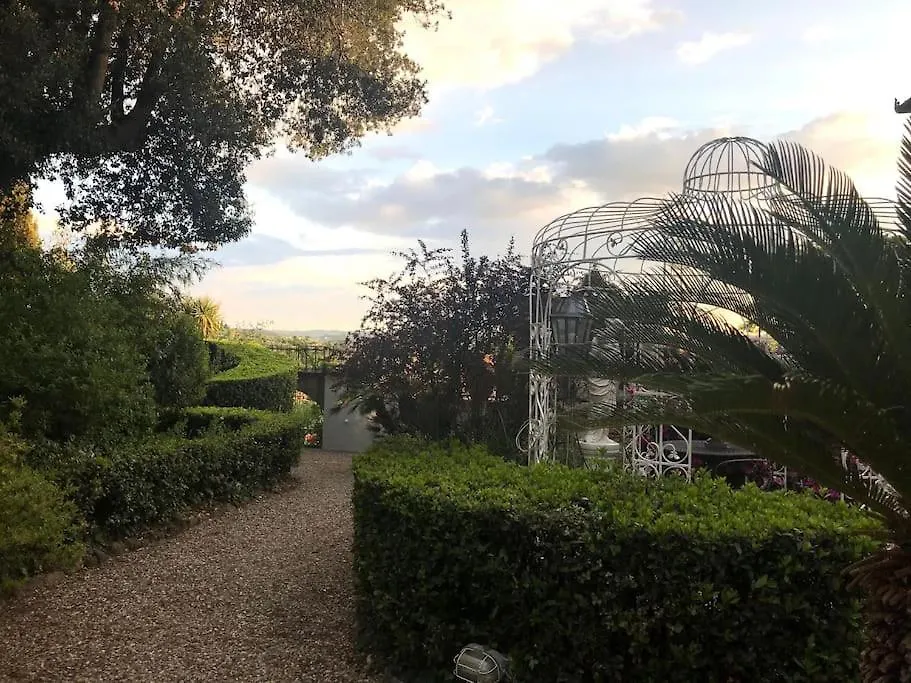 Appartamento In Torre Di Antica Villa Florence Italy